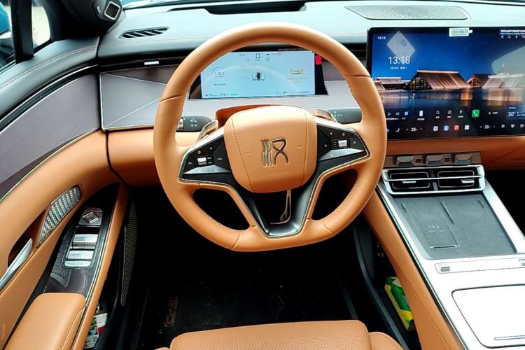 Used BYD Han L 2025 EV Four-Wheel Drive LiDAR Flagship Model Steering Wheel