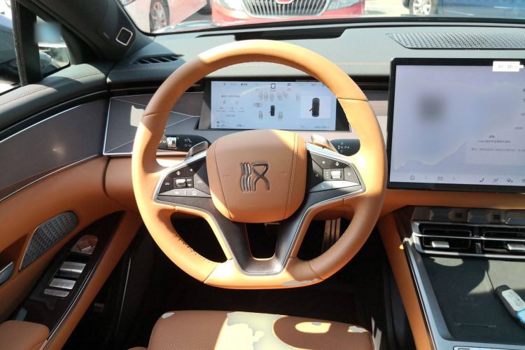 Used BYD Han L 2025 DM-p Four-Wheel-Drive LiDAR Flagship Model Steering Wheel