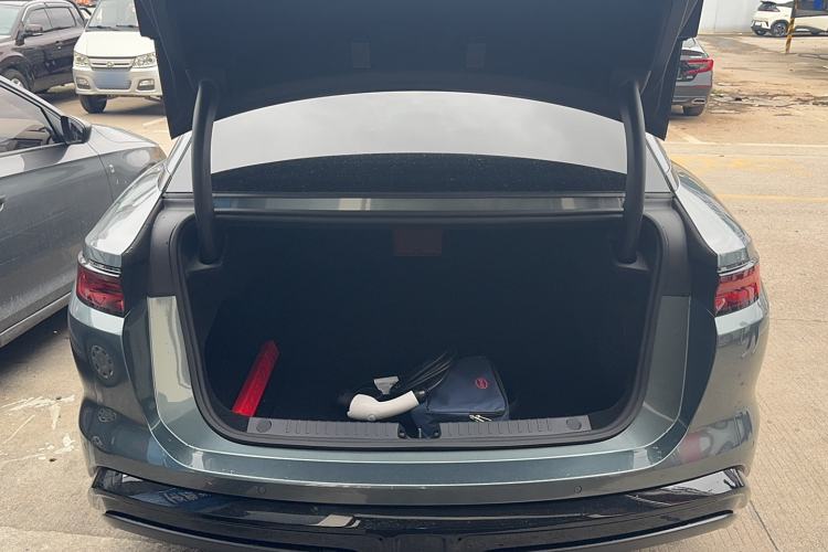 Used BYD Han L 2025 DM-p Four-Wheel-Drive LiDAR Flagship Model Trunk