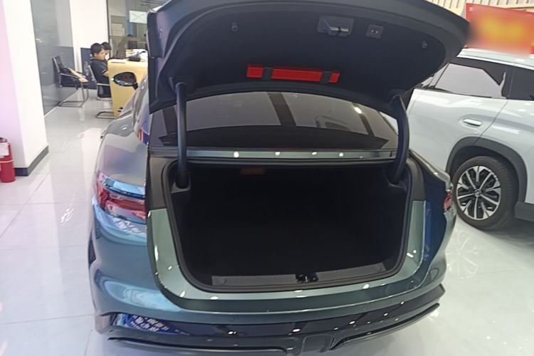 Used BYD Han L 2025 DM-p Four-Wheel-Drive LiDAR Flagship Model Trunk