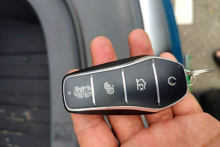 Used BYD Han L 2025 EV Four-Wheel Drive LiDAR Flagship Model Vehicle Key