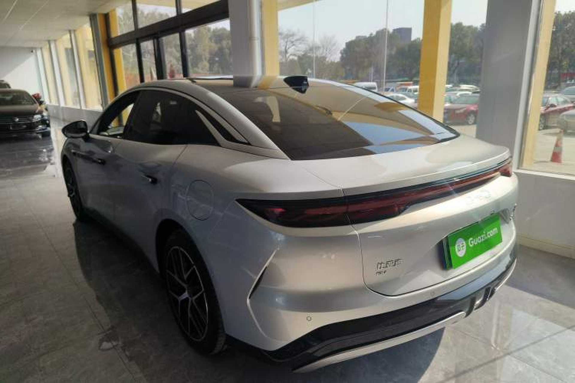 Used BYD Han L 2025 EV Four-Wheel Drive LiDAR Flagship Model Exterior 3