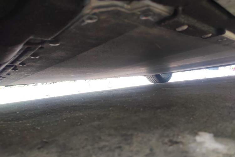 Used BYD Han L 2025 EV Four-Wheel Drive LiDAR Flagship Model Chassis Front Left