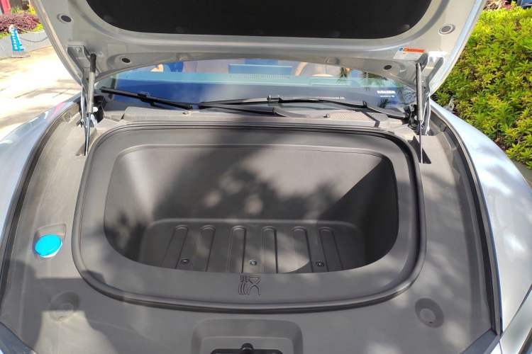 Used BYD Han L 2025 EV Four-Wheel Drive LiDAR Flagship Model Engine Bay