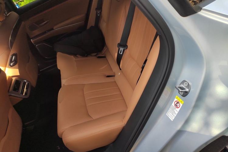 Used BYD Han L 2025 EV Four-Wheel Drive LiDAR Flagship Model Left Rear Seat