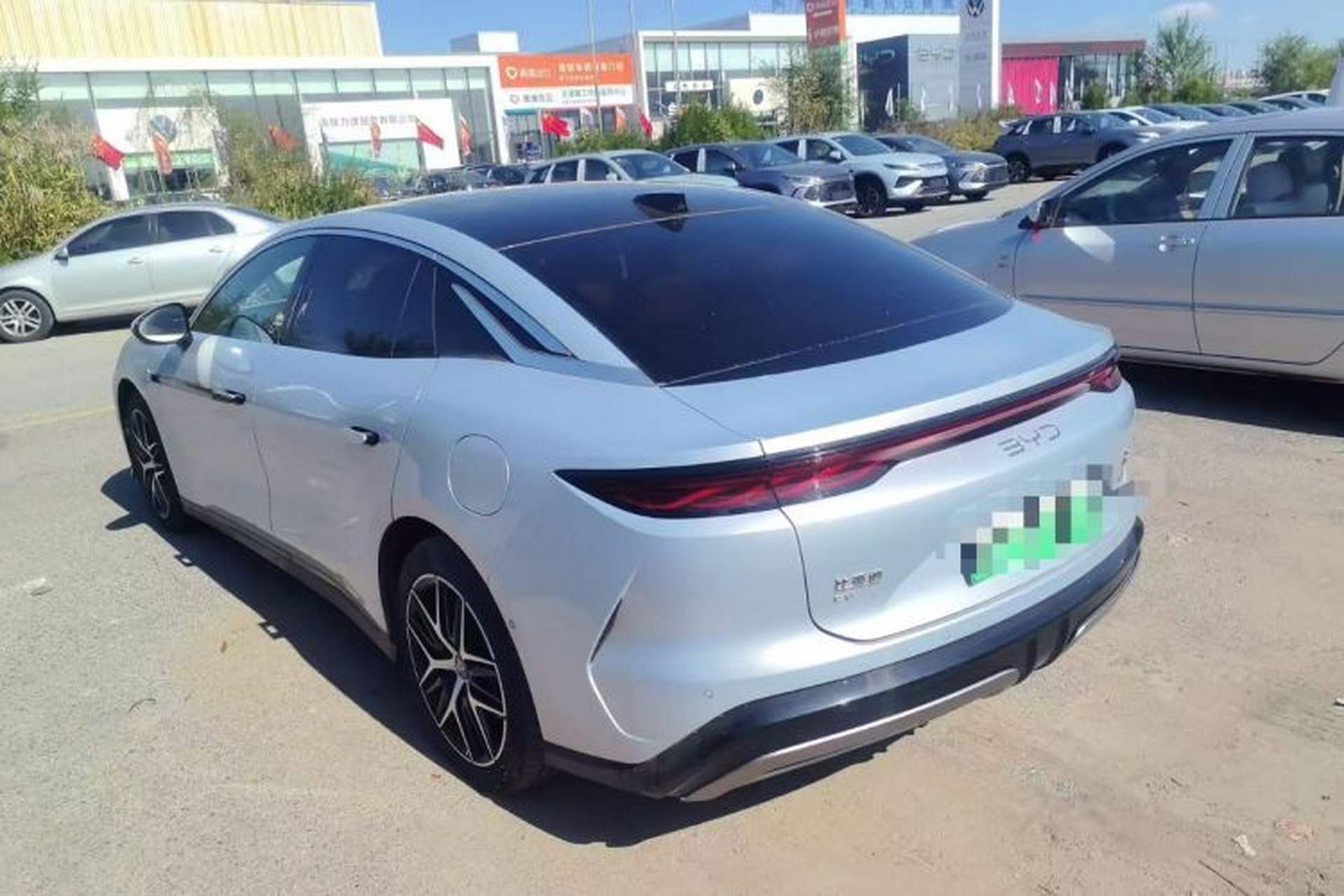 Used BYD Han L 2025 EV Four-Wheel Drive LiDAR Flagship Model Rear Left 45 Deg