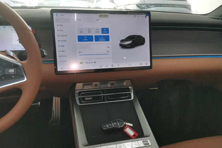 Used BYD Han L 2025 DM-p Four-Wheel-Drive LiDAR Flagship Model Audio And AC Panel