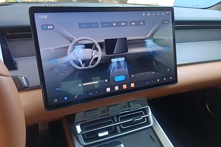 Used BYD Han L 2025 EV Four-Wheel Drive LiDAR Flagship Model Audio And AC Panel