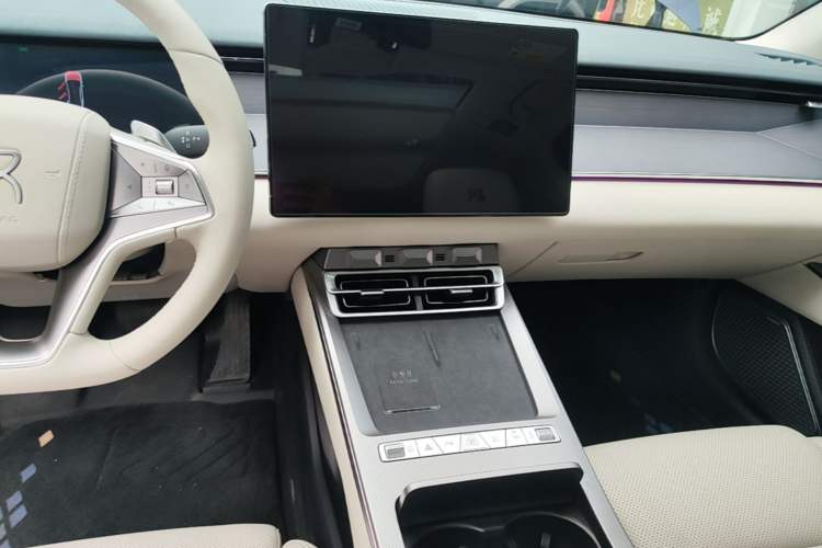 Used BYD Han L 2025 DM-i 200km LiDAR Flagship Model Audio And AC Panel