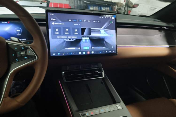 Used BYD Han L 2025 EV Four-Wheel Drive LiDAR Flagship Model Audio And AC Panel