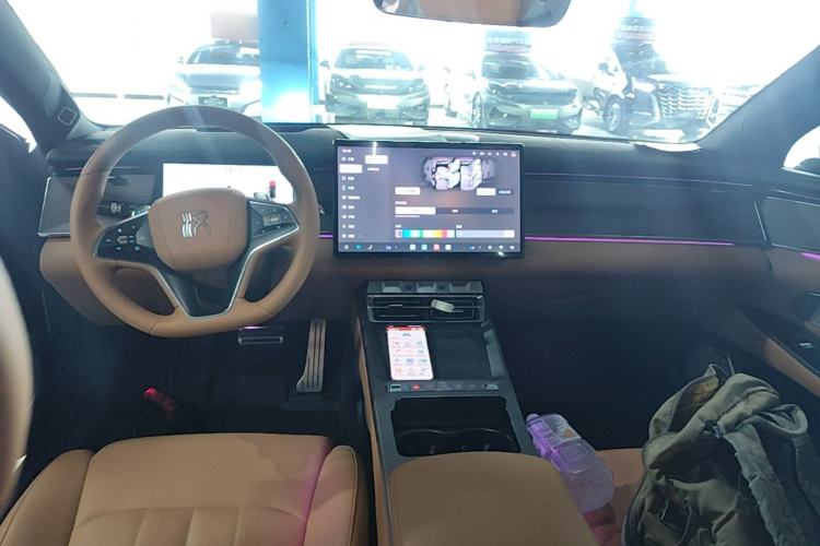Used BYD Han L 2025 DM-p Four-Wheel-Drive LiDAR Flagship Model Center Console