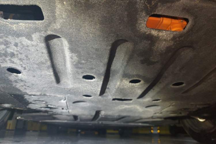 Used BYD Han L 2025 EV 701KM LiDAR Deluxe Edition Chassis Rear