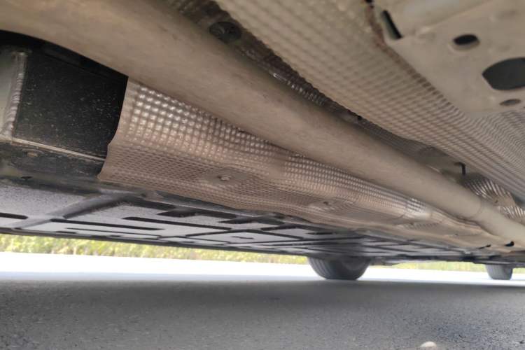 Used BYD Han L 2025 DM-i 200km LiDAR Flagship Model Chassis Rear Right