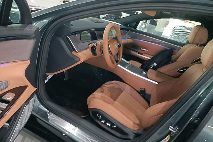 Used BYD Han L 2025 DM-p Four-Wheel-Drive LiDAR Flagship Model Driver Seat