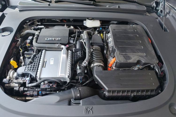 Used BYD Han L 2025 DM-p Four-Wheel-Drive LiDAR Flagship Model Engine Bay