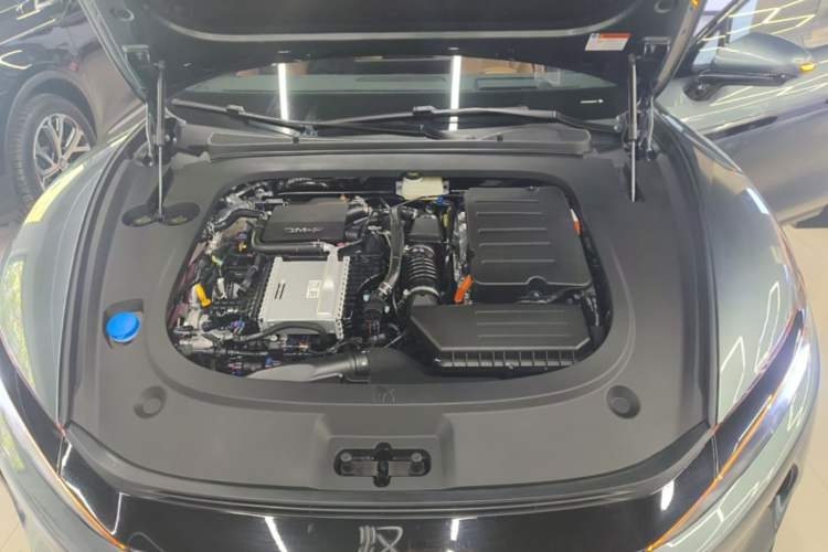 Used BYD Han L 2025 DM-p Four-Wheel-Drive LiDAR Flagship Model Engine Bay