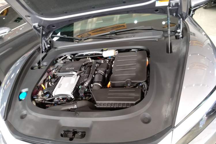 Used BYD Han L 2025 DM-i 200KM LiDAR Luxury Model Engine Bay