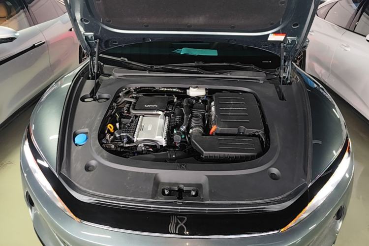 Used BYD Han L 2025 DM-i 200KM LiDAR Luxury Model Engine Bay