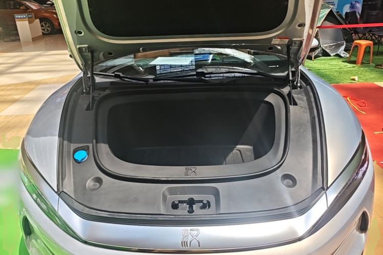 Used BYD Han L 2025 EV Four-Wheel Drive LiDAR Flagship Model Engine Bay