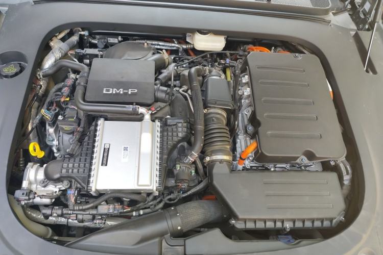 Used BYD Han L 2025 DM-p Four-Wheel-Drive LiDAR Flagship Model Engine Bay