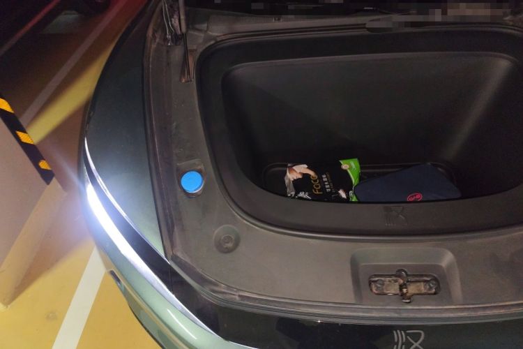 Used BYD Han L 2025 EV 701KM LiDAR Deluxe Edition Engine Bay Right