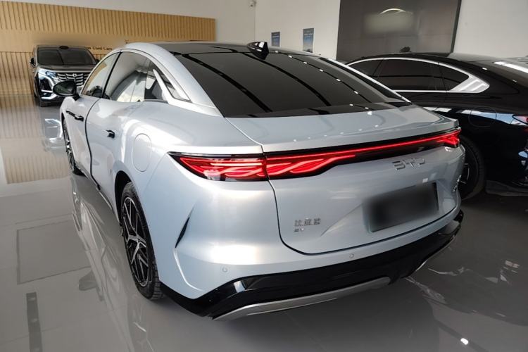 Used BYD Han L 2025 EV Four-Wheel Drive LiDAR Flagship Model Exterior 2