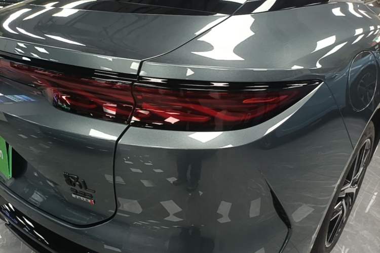 Used BYD Han L 2025 DM-p Four-Wheel-Drive LiDAR Flagship Model Exterior 2