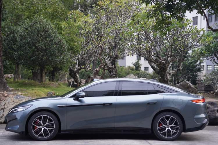 Used BYD Han L 2025 DM-p Four-Wheel-Drive LiDAR Flagship Model Exterior 4