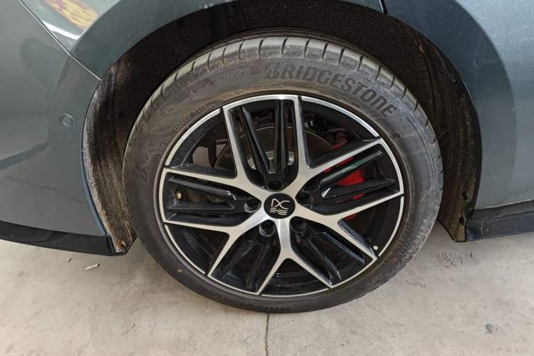 Used BYD Han L 2025 DM-p Four-Wheel-Drive LiDAR Flagship Model Exterior 4