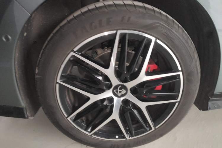 Used BYD Han L 2025 DM-p Four-Wheel-Drive LiDAR Flagship Model Exterior 5
