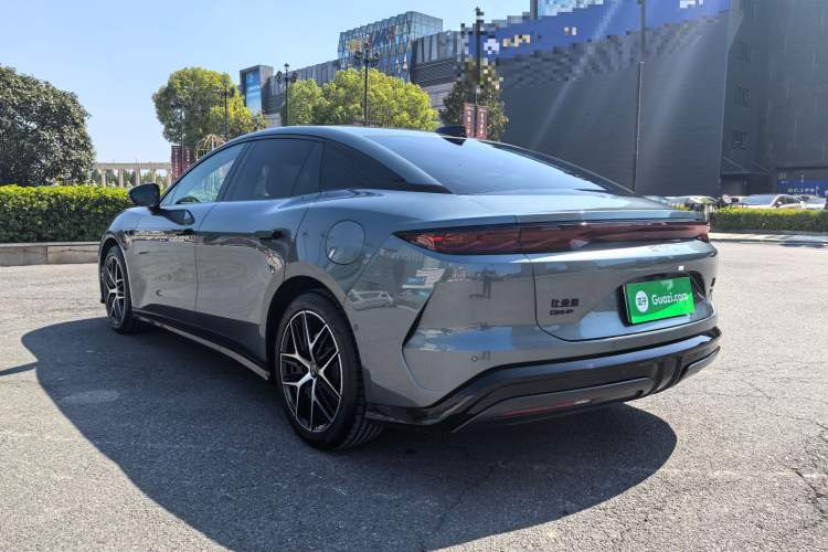 Used BYD Han L 2025 DM-p Four-Wheel-Drive LiDAR Flagship Model Exterior 5