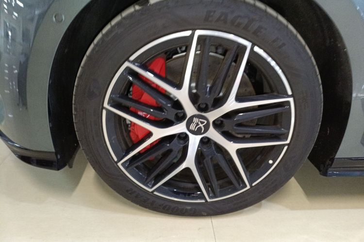 Used BYD Han L 2025 DM-p Four-Wheel-Drive LiDAR Flagship Model Exterior 7