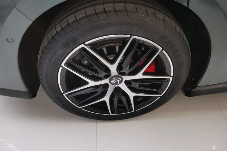 Used BYD Han L 2025 DM-p Four-Wheel-Drive LiDAR Flagship Model Exterior 8