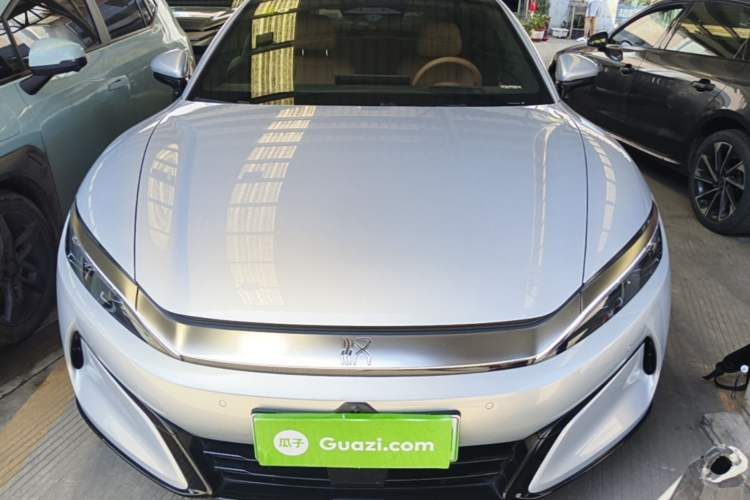 Used BYD Han L 2025 EV Four-Wheel Drive LiDAR Flagship Model Front