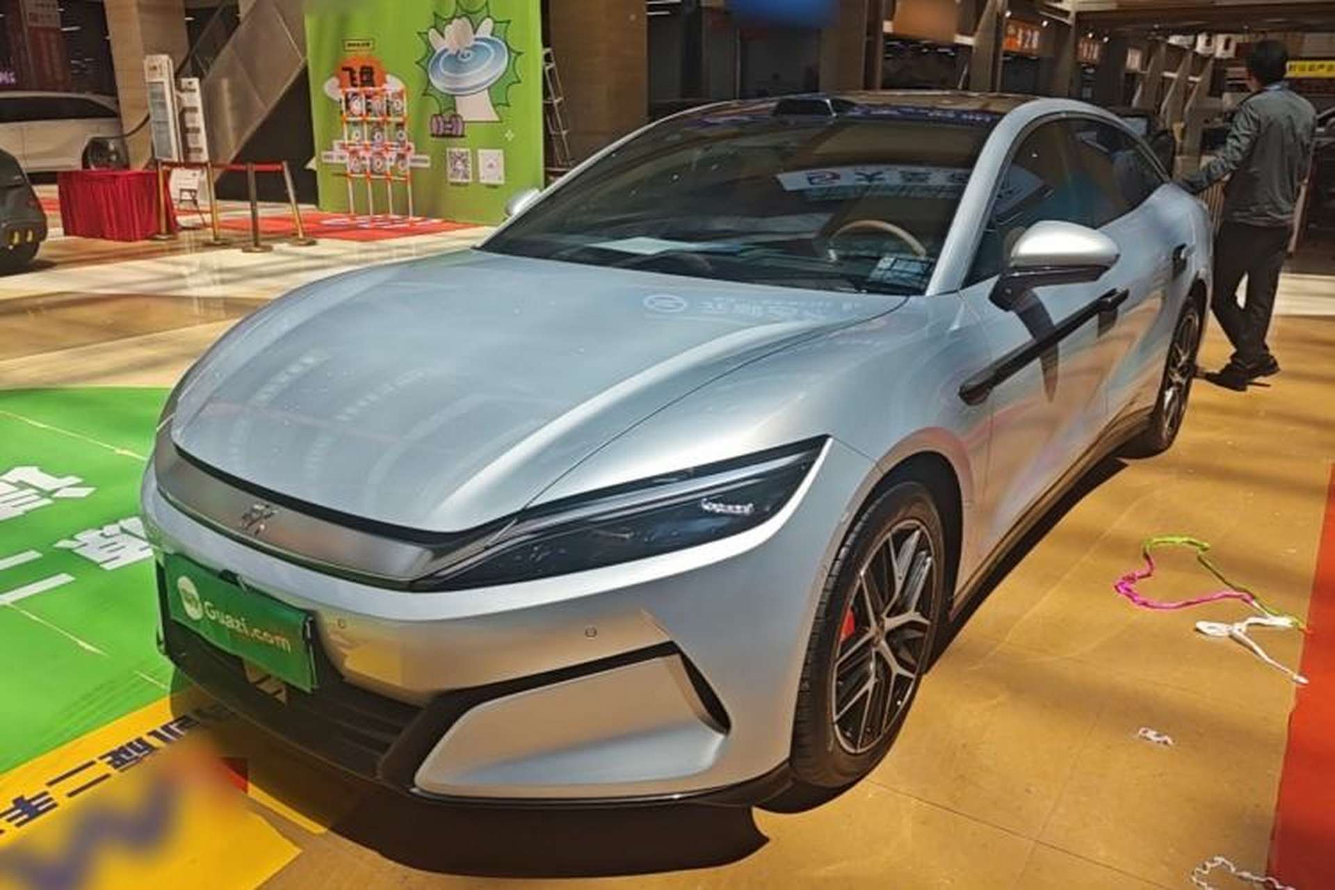 Used BYD Han L 2025 EV Four-Wheel Drive LiDAR Flagship Model Front Left 45 Deg
