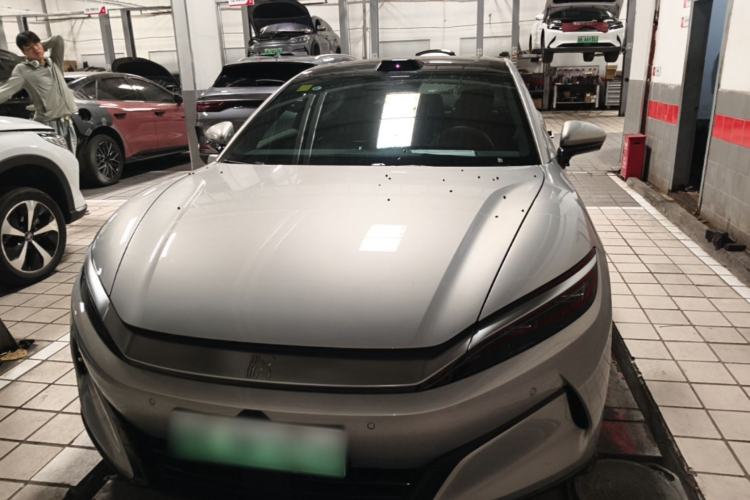 Used BYD Han L 2025 EV Four-Wheel Drive LiDAR Flagship Model Front