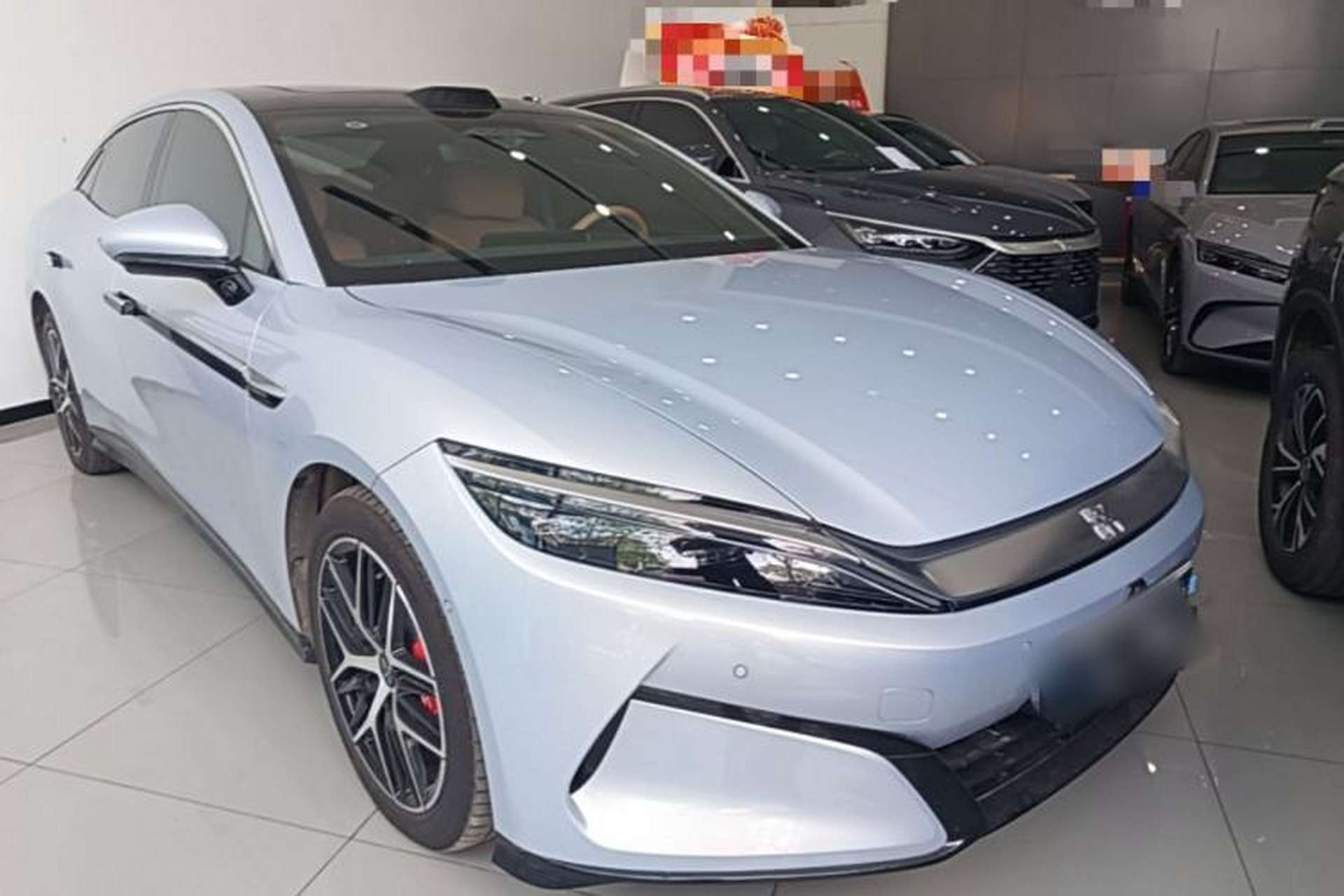 Used BYD Han L 2025 EV Four-Wheel Drive LiDAR Flagship Model Front Right 45 Deg