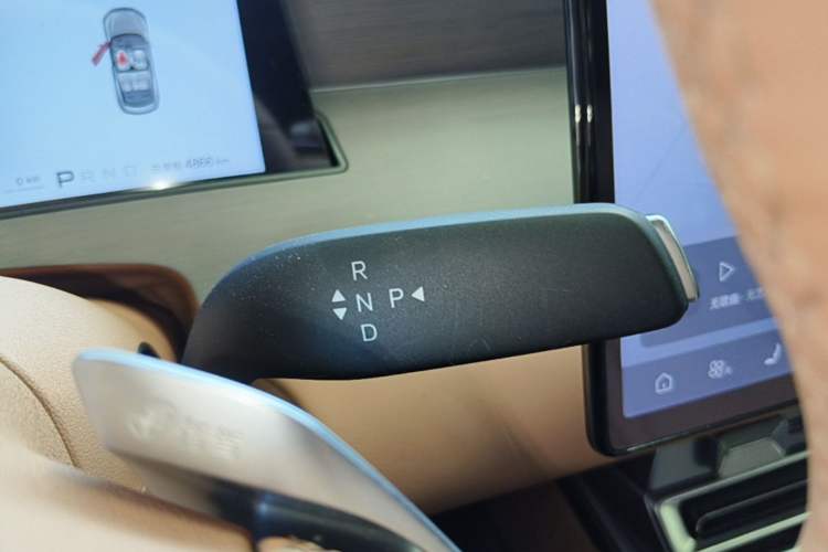 Used BYD Han L 2025 EV Four-Wheel Drive LiDAR Flagship Model Gear Lever