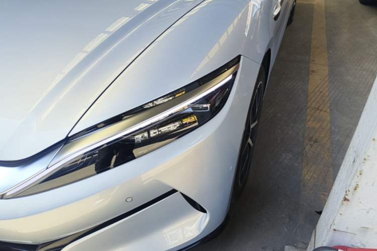 Used BYD Han L 2025 EV Four-Wheel Drive LiDAR Flagship Model Left Front Headlight