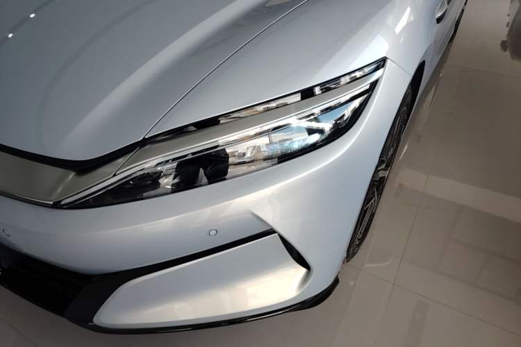 Used BYD Han L 2025 EV Four-Wheel Drive LiDAR Flagship Model Left Front Headlight