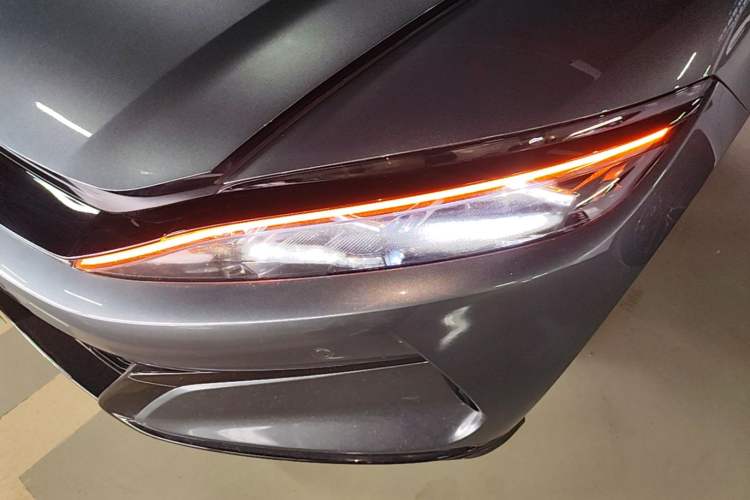 Used BYD Han L 2025 DM-i 200KM LiDAR Luxury Model Left Front Headlight