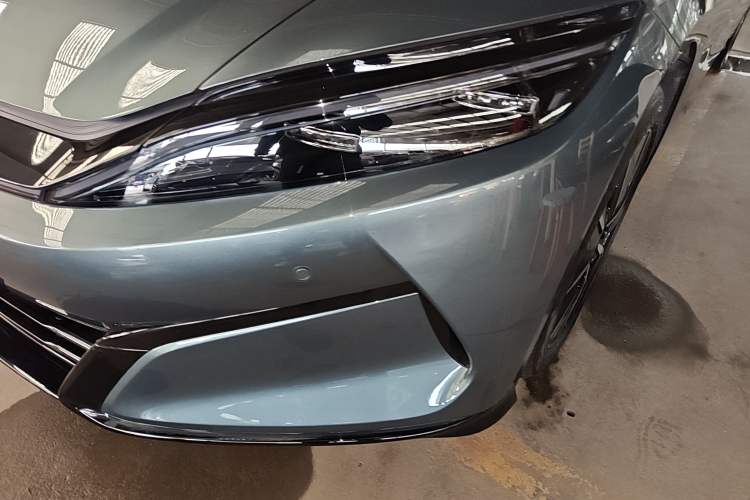 Used BYD Han L 2025 EV 701KM LiDAR Deluxe Edition Left Front Headlight