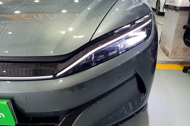 Used BYD Han L 2025 EV 701 km LiDAR Flagship Edition Left Front Headlight
