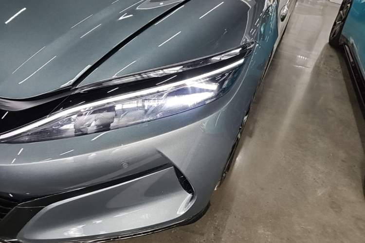 Used BYD Han L 2025 DM-p Four-Wheel-Drive LiDAR Flagship Model Left Front Headlight