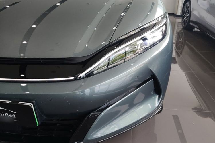 Used BYD Han L 2025 DM-p Four-Wheel-Drive LiDAR Flagship Model Left Front Headlight