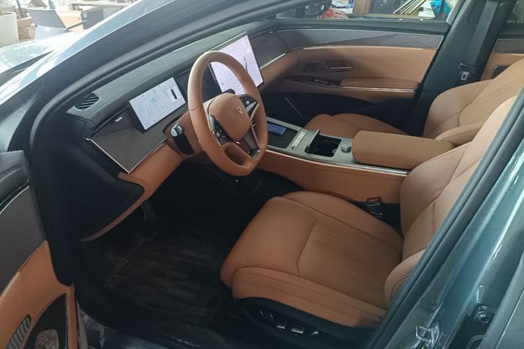 Used BYD Han L 2025 DM-p Four-Wheel-Drive LiDAR Flagship Model Left Front Seat