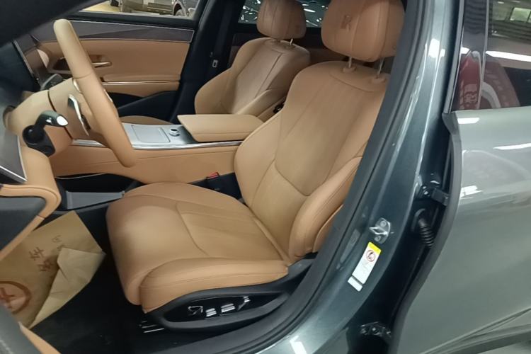 Used BYD Han L 2025 DM-p Four-Wheel-Drive LiDAR Flagship Model Left Front Seat