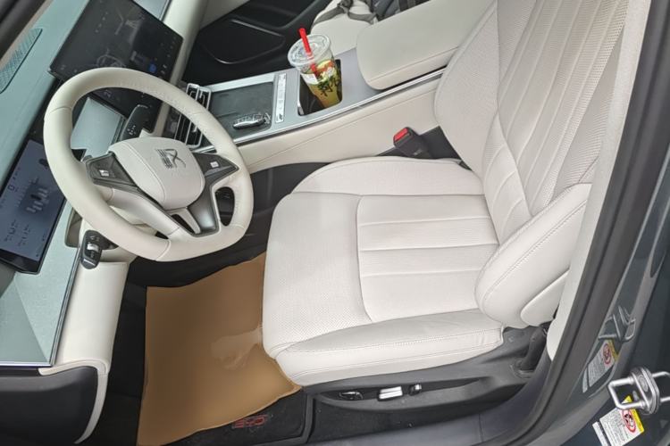 Used BYD Han L 2025 DM-i 200KM LiDAR Luxury Model Left Front Seat
