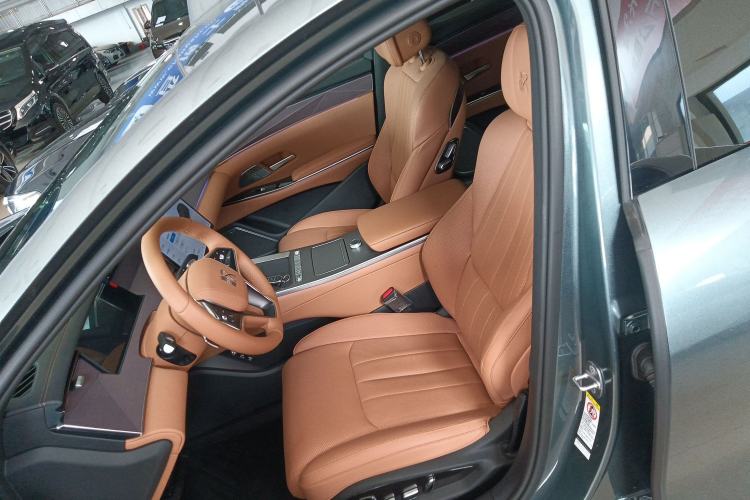 Used BYD Han L 2025 DM-p Four-Wheel-Drive LiDAR Flagship Model Left Front Seat