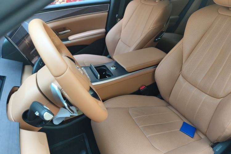 Used BYD Han L 2025 DM-p Four-Wheel-Drive LiDAR Flagship Model Left Front Seat